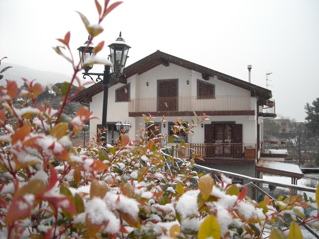 Aurora Dell'Etna Bed and Breakfast Zafferana Etnea Kamer foto